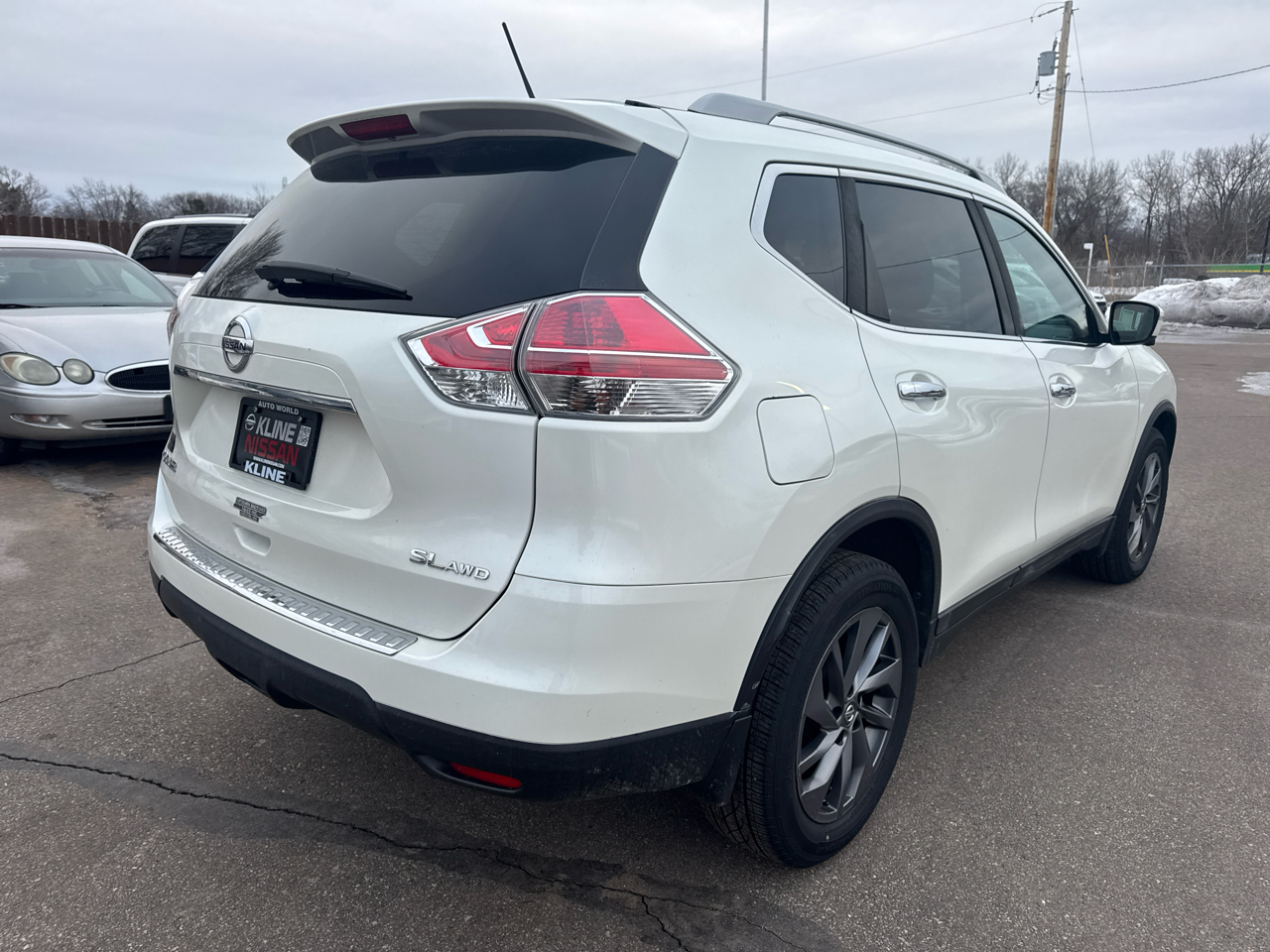Nissan Rogue AWD 4dr SL 2016