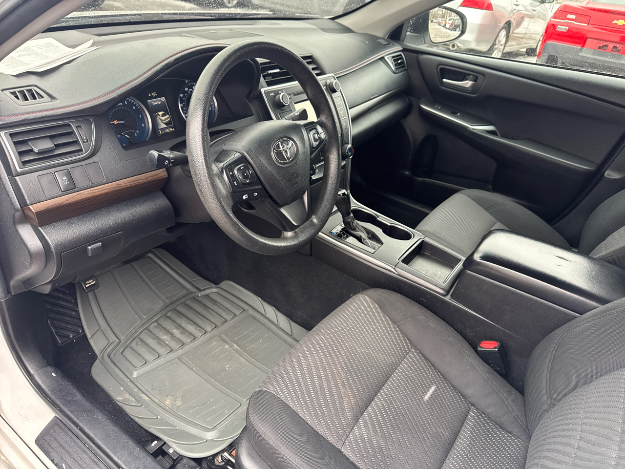 Toyota Camry XLE Auto (Natl) 2017