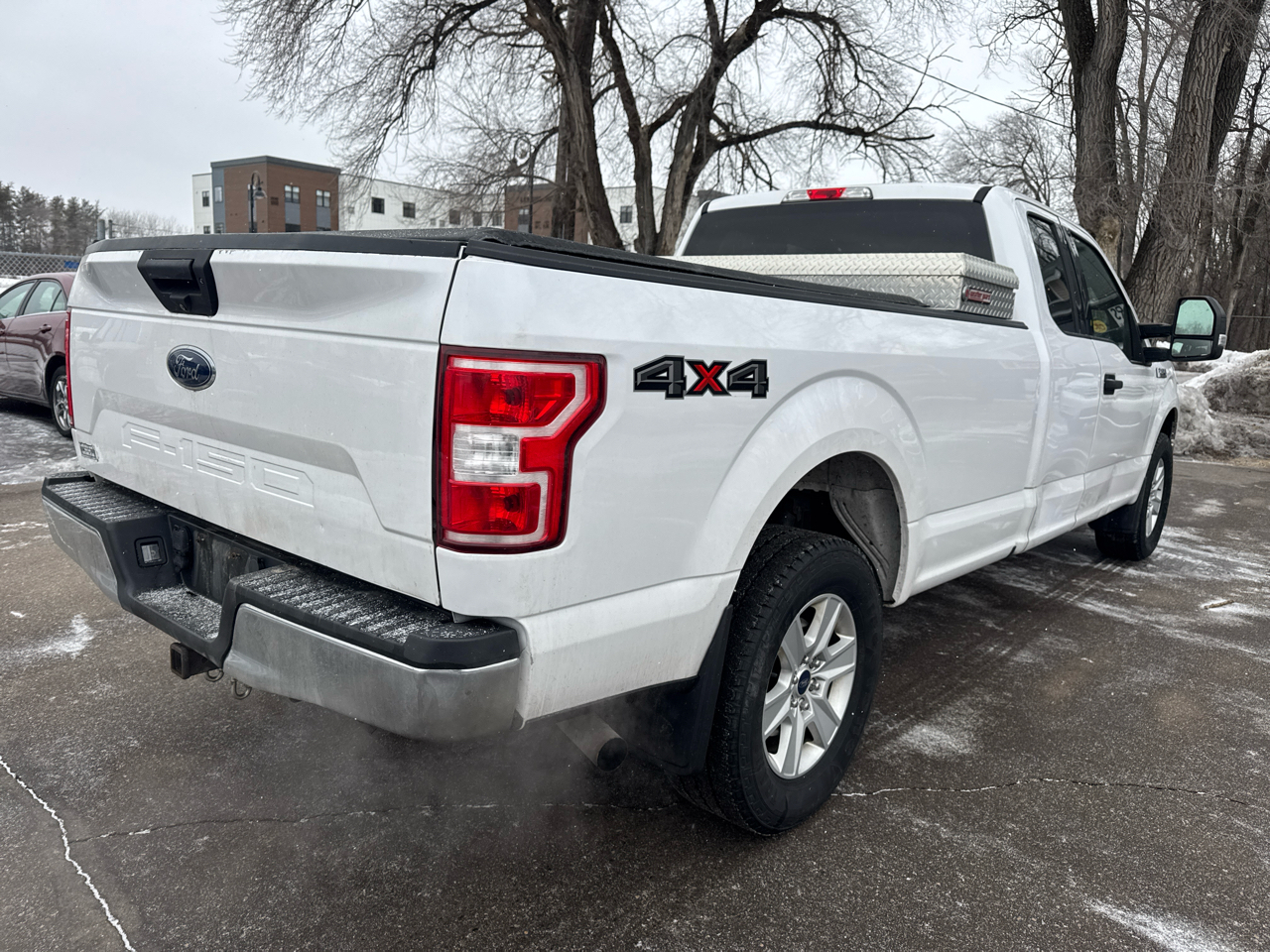 Ford F-150 Supercab 163" XLT 4WD 2018