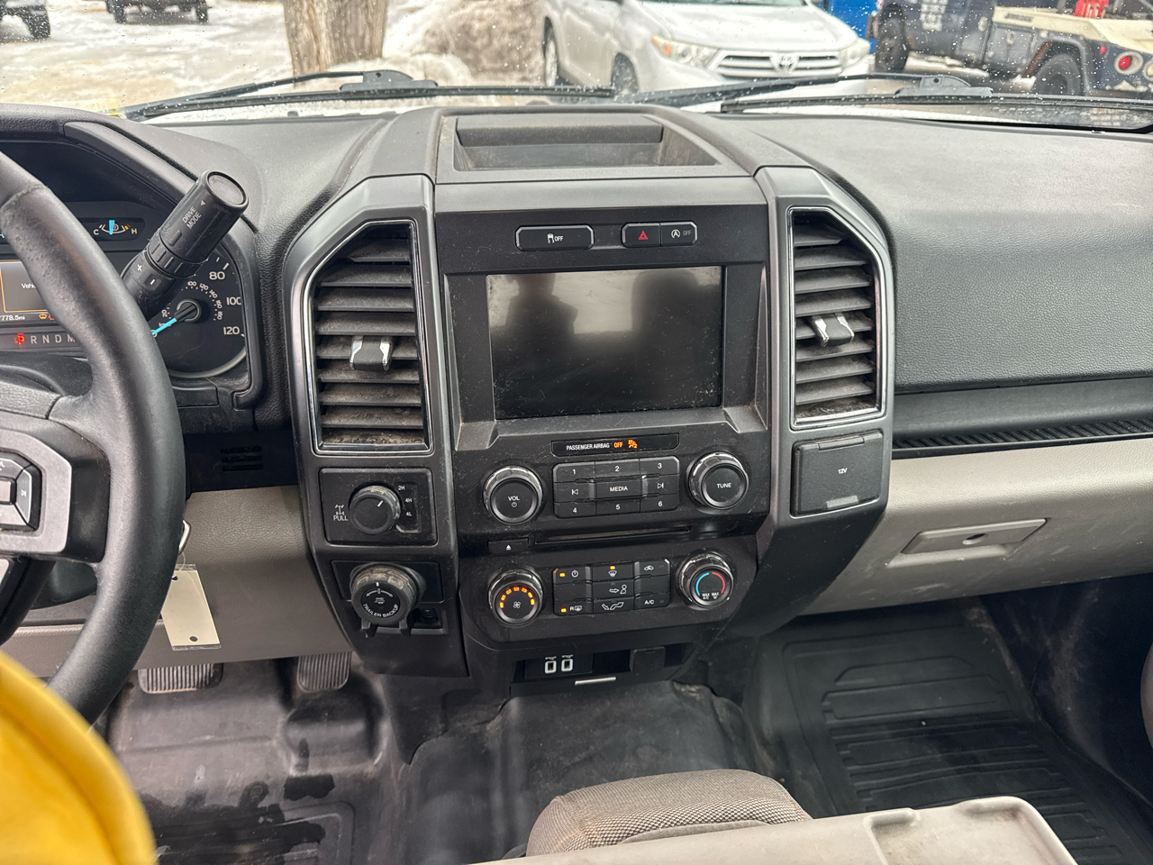 Ford F-150 Supercab 163" XLT 4WD 2018