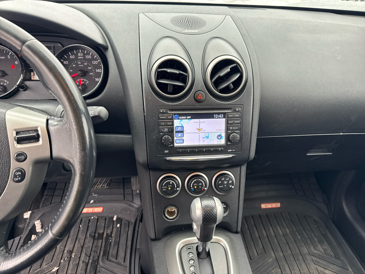 Nissan Rogue AWD 4dr SV 2011