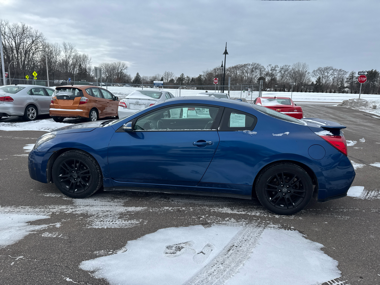 Nissan Altima 2dr Cpe V6 CVT 3.5 SE 2008