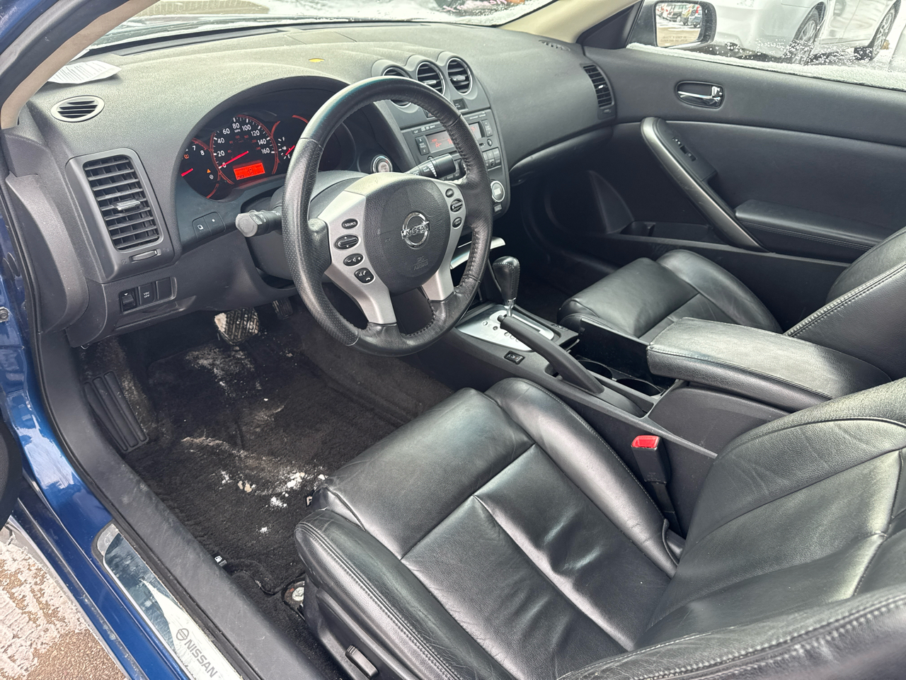 Nissan Altima 2dr Cpe V6 CVT 3.5 SE 2008