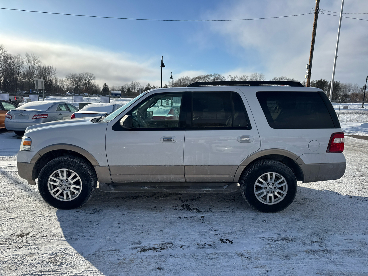 Ford Expedition 4WD 4dr King Ranch 2014