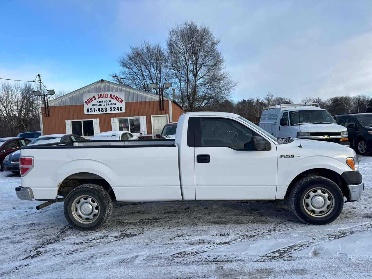Ford F-150 2WD Reg Cab 126" STX 2014