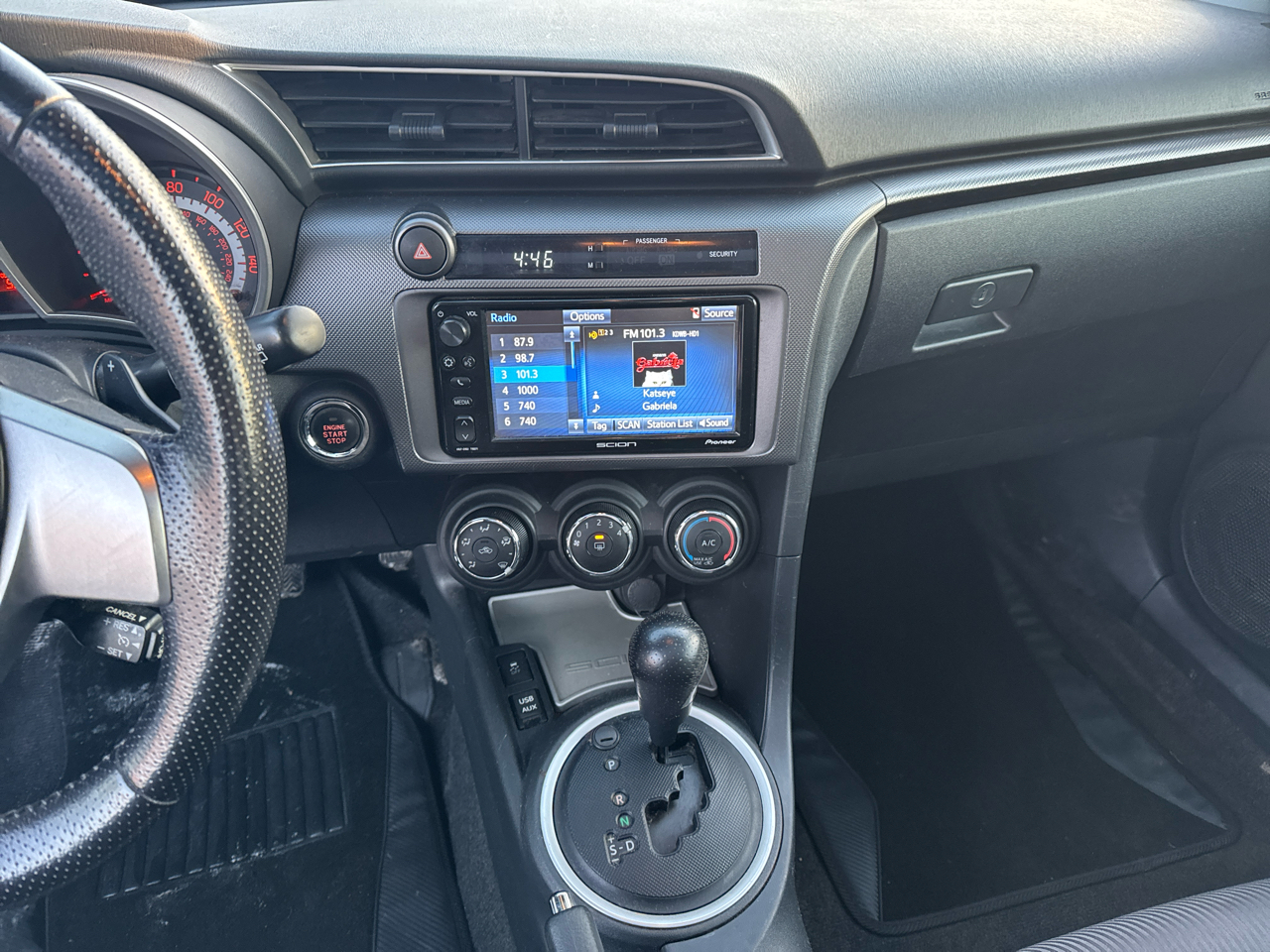 Scion tC 2dr HB Man (Natl) 2016