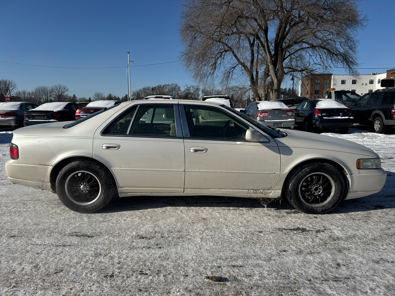 Cadillac Seville 4dr Luxury Sdn SLS 2002