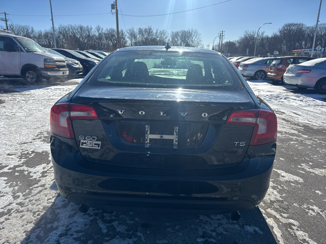 Volvo S60 FWD 4dr Sdn T5 2012