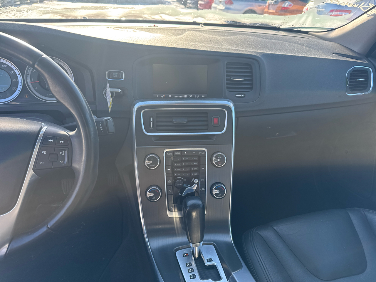 Volvo S60 FWD 4dr Sdn T5 2012