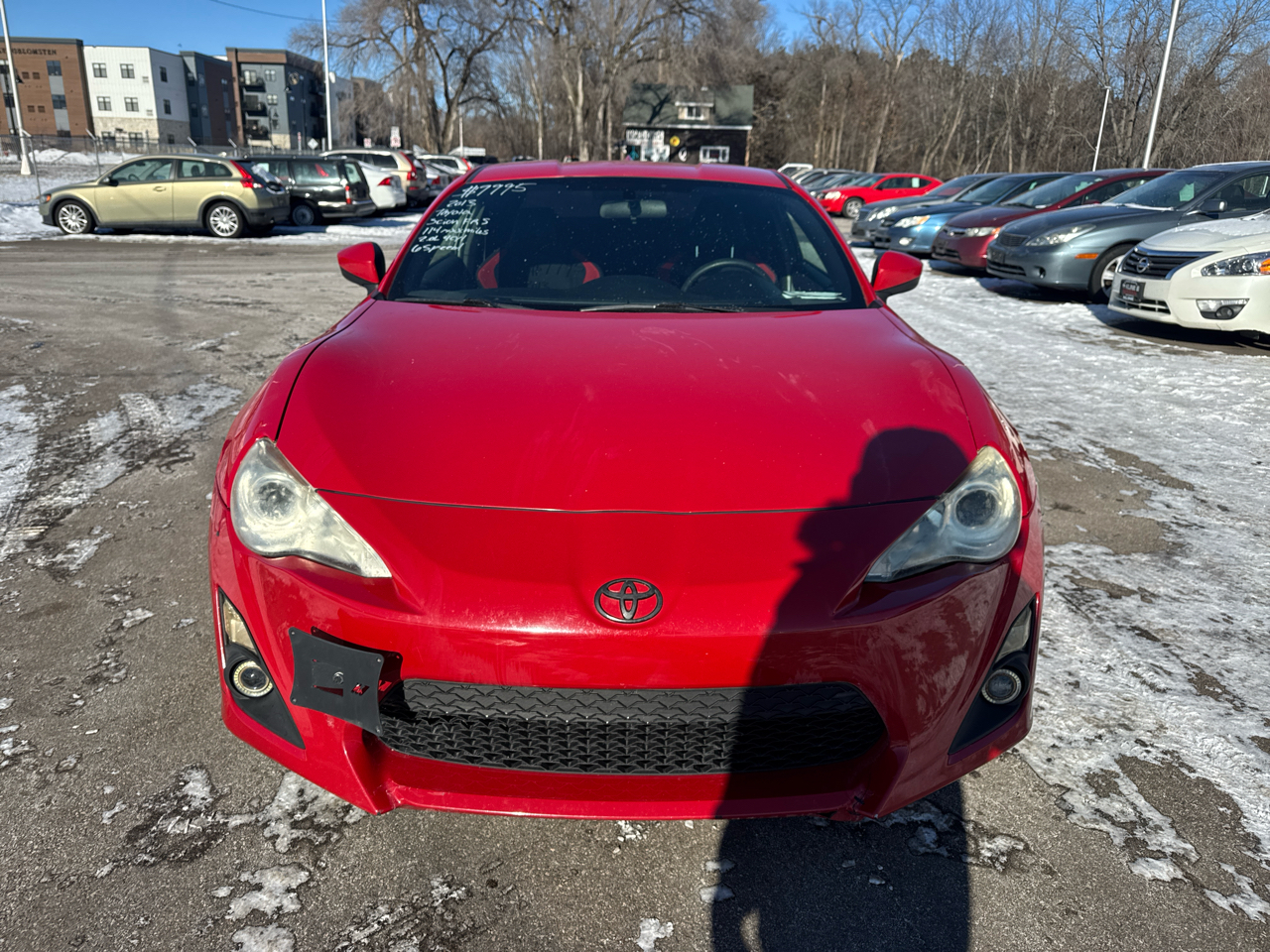 Scion FR-S 2dr Cpe Man (Natl) 2013