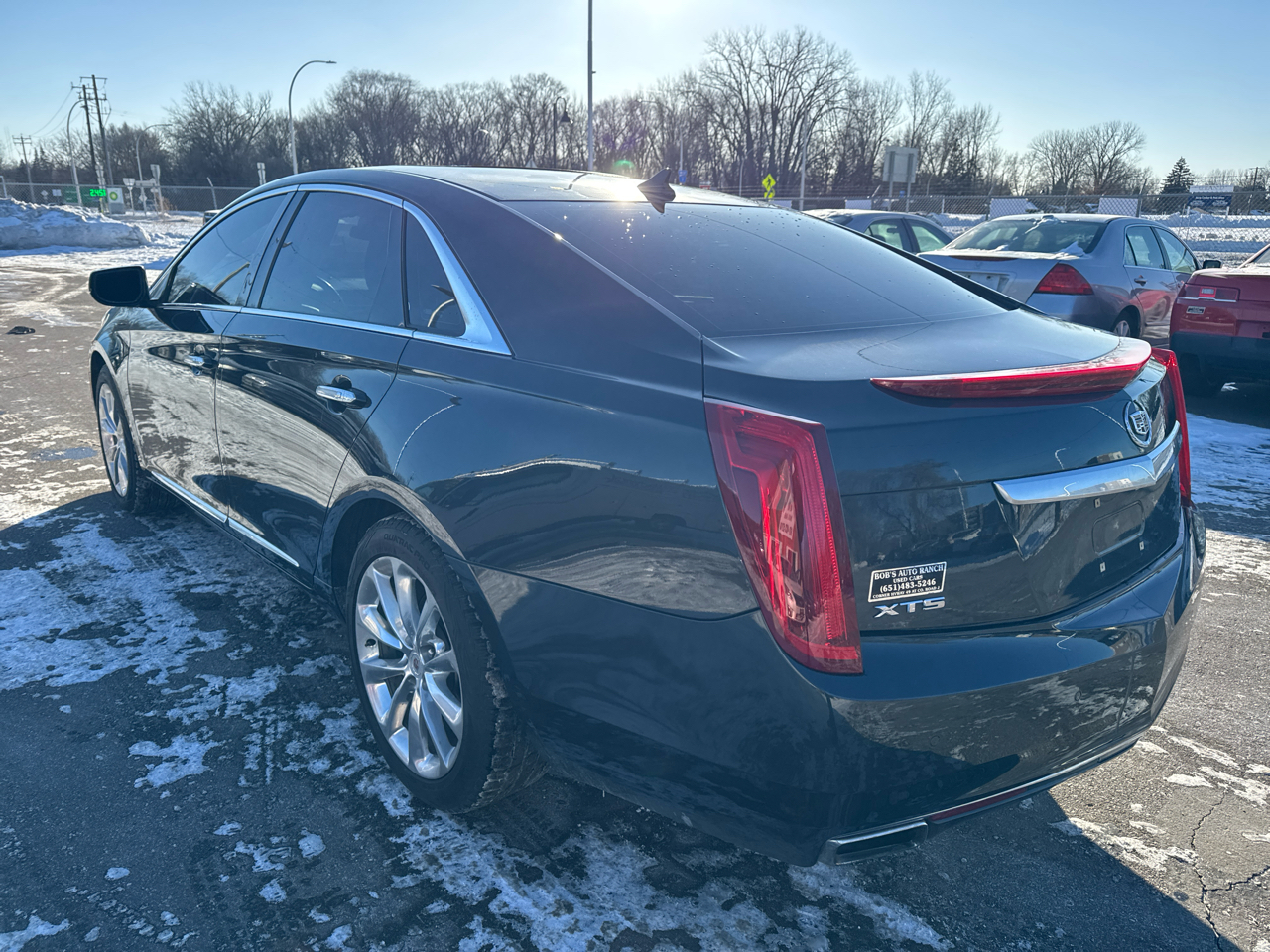 Cadillac XTS 4dr Sdn Luxury FWD 2014