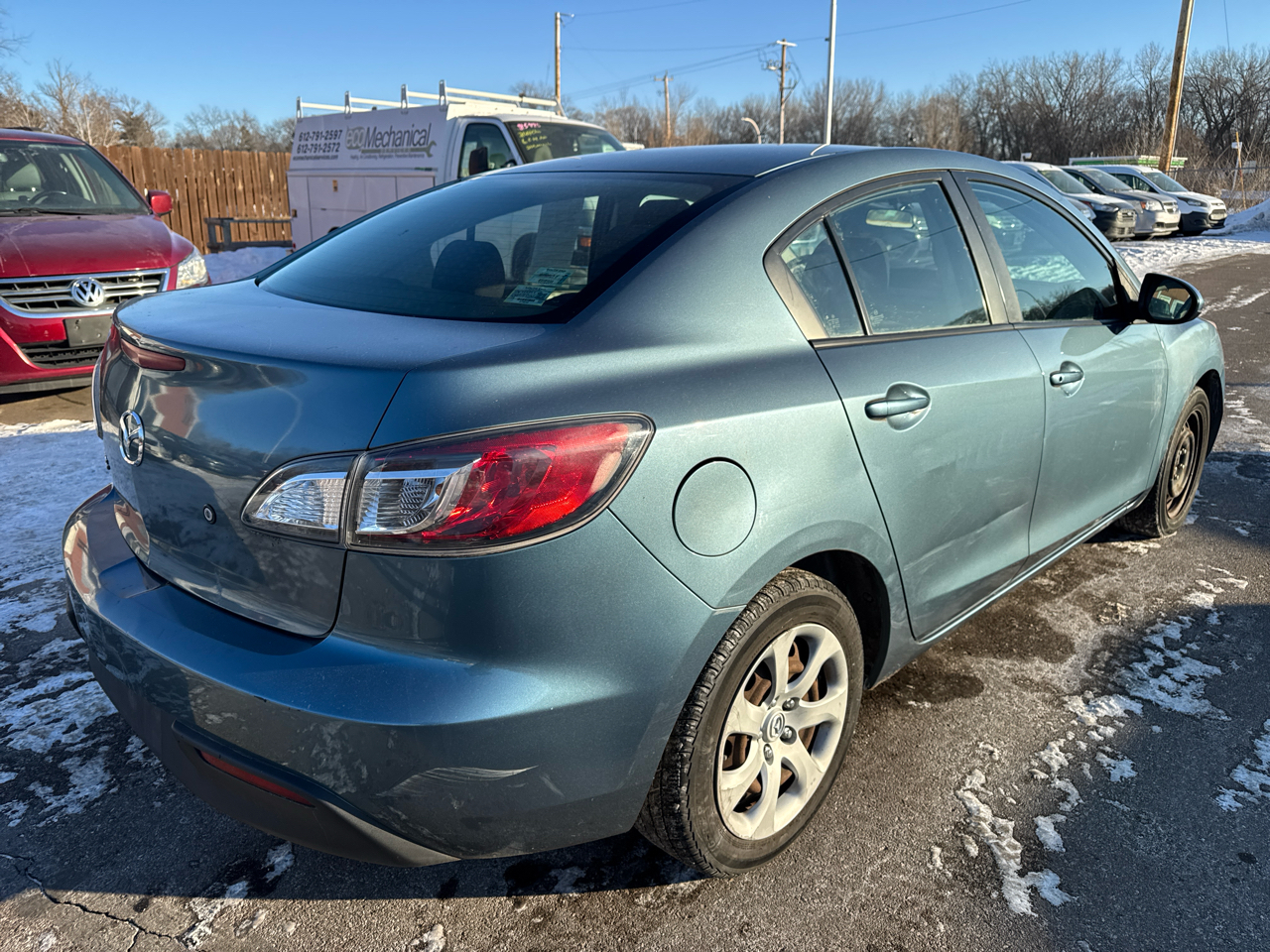 Mazda MAZDA3 4dr Sdn Auto i Sport 2011