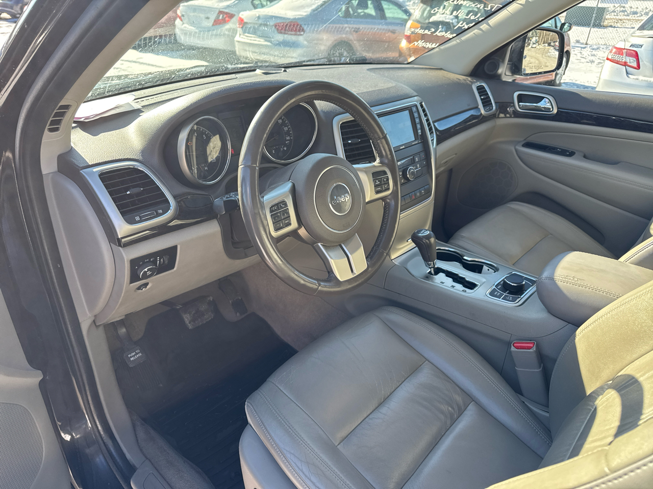 Jeep Grand Cherokee 4WD 4dr Laredo 2012