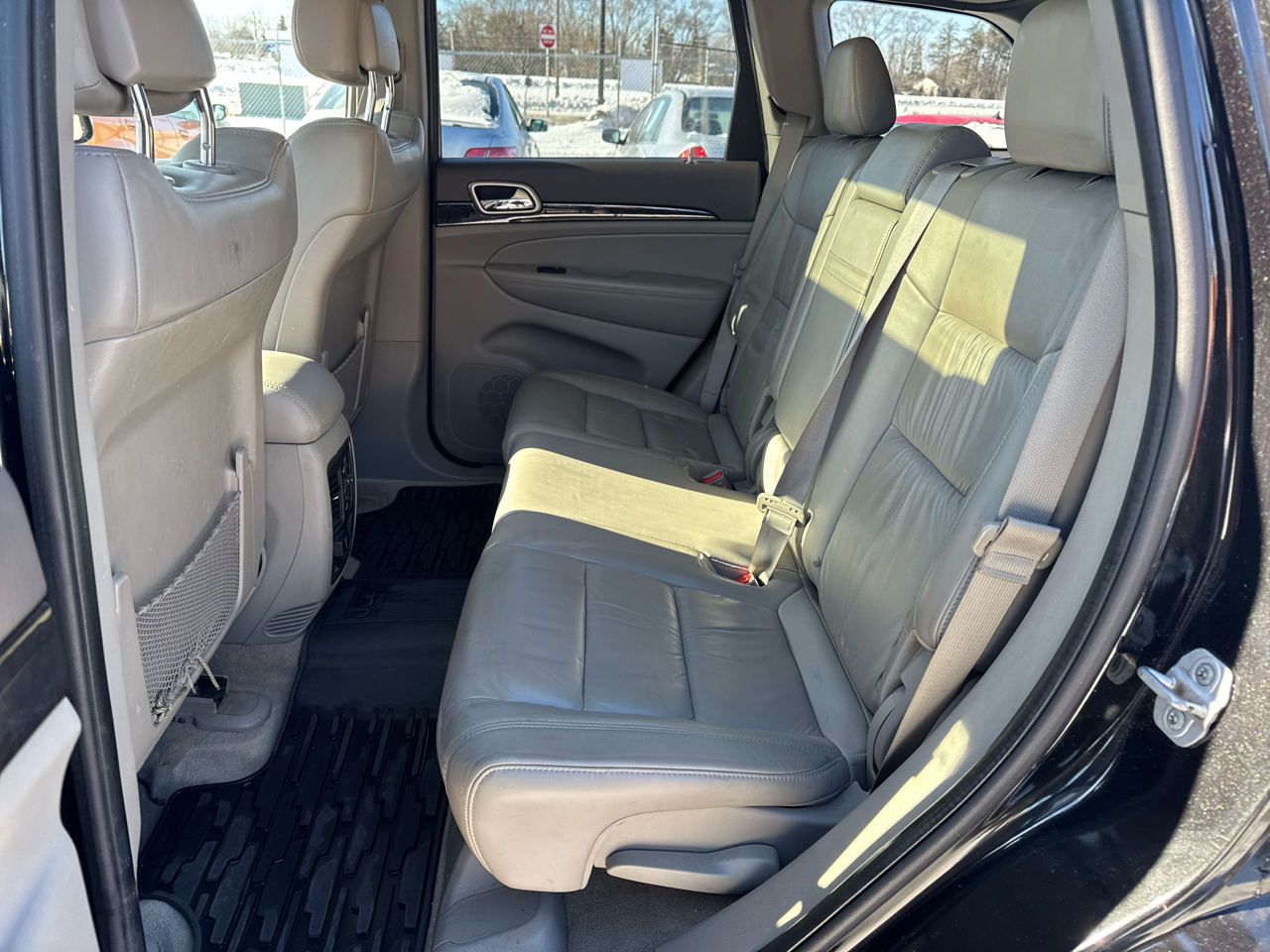 Jeep Grand Cherokee 4WD 4dr Laredo 2012