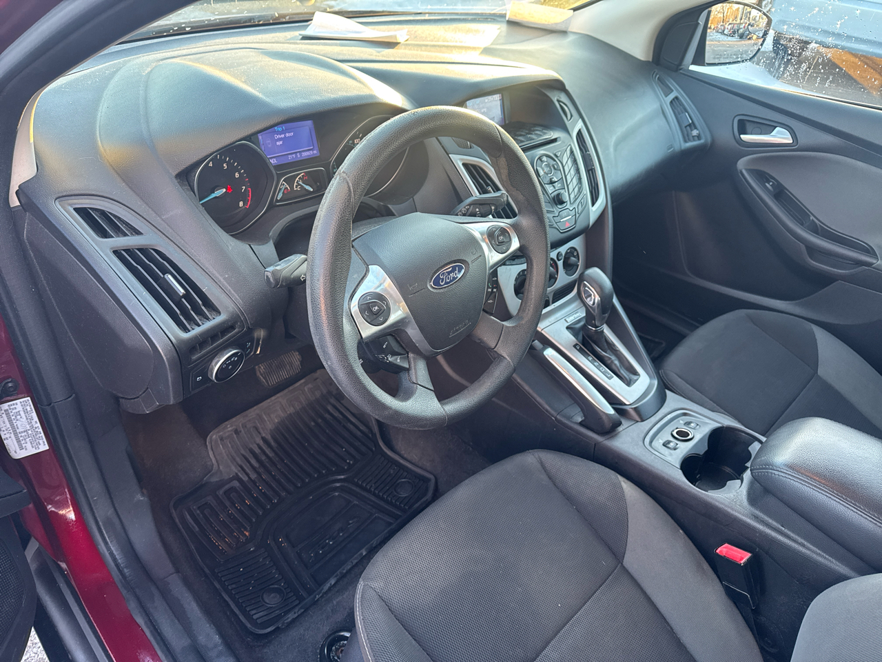 Ford Focus 5dr HB SE 2013