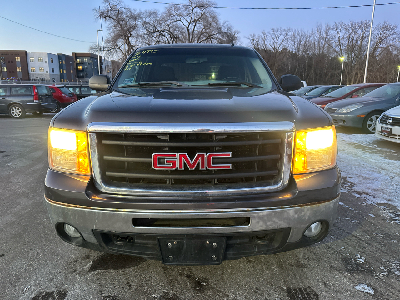GMC Sierra 1500 4WD Crew Cab 143.5" SLE 2010