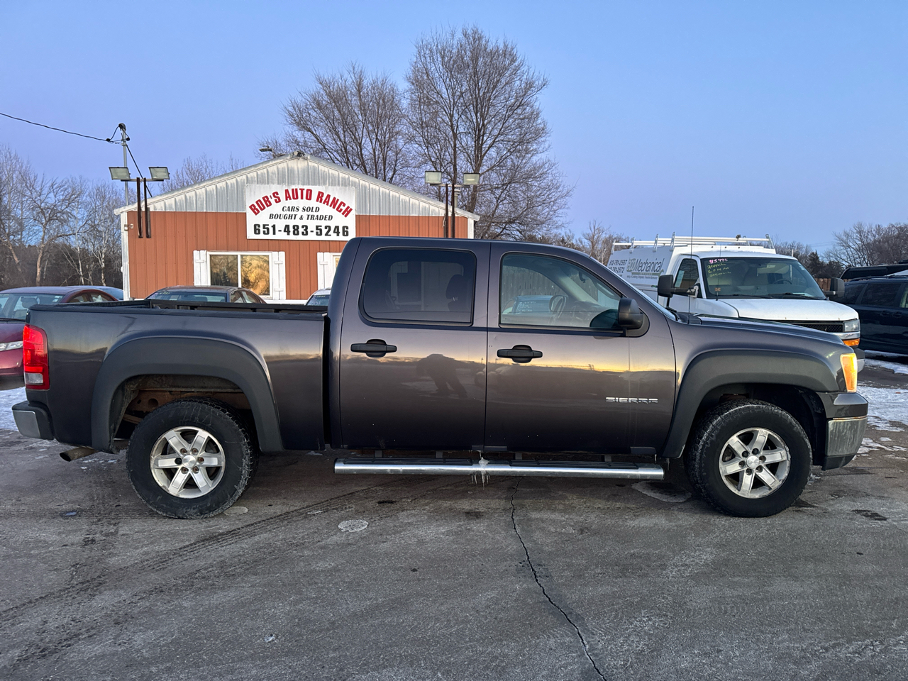 GMC Sierra 1500 4WD Crew Cab 143.5" SLE 2010