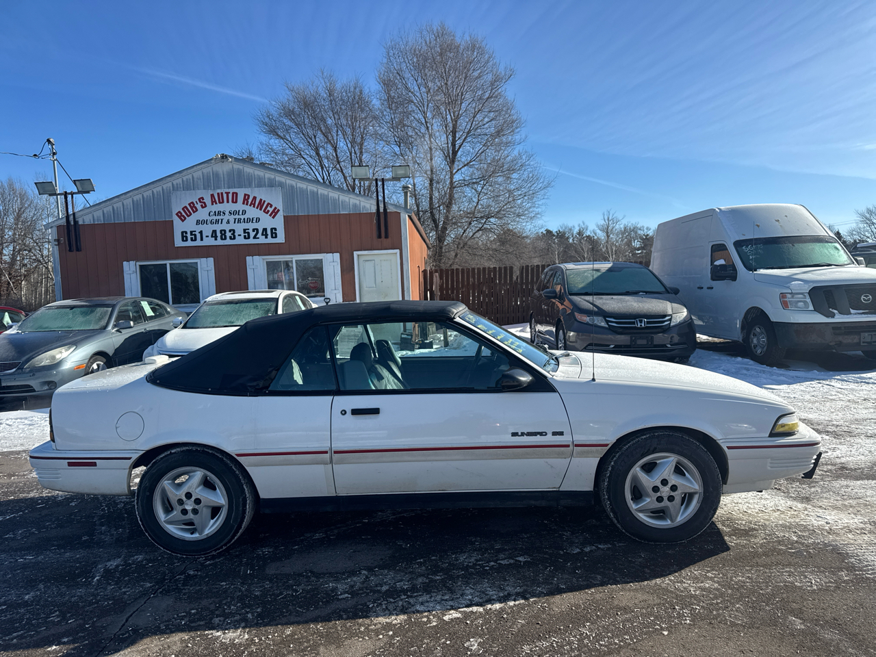 Pontiac Sunbird 2dr Convertible SE 1992