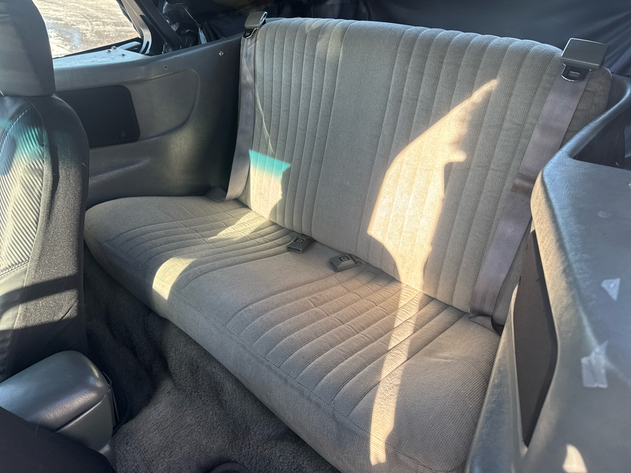 Pontiac Sunbird 2dr Convertible SE 1992