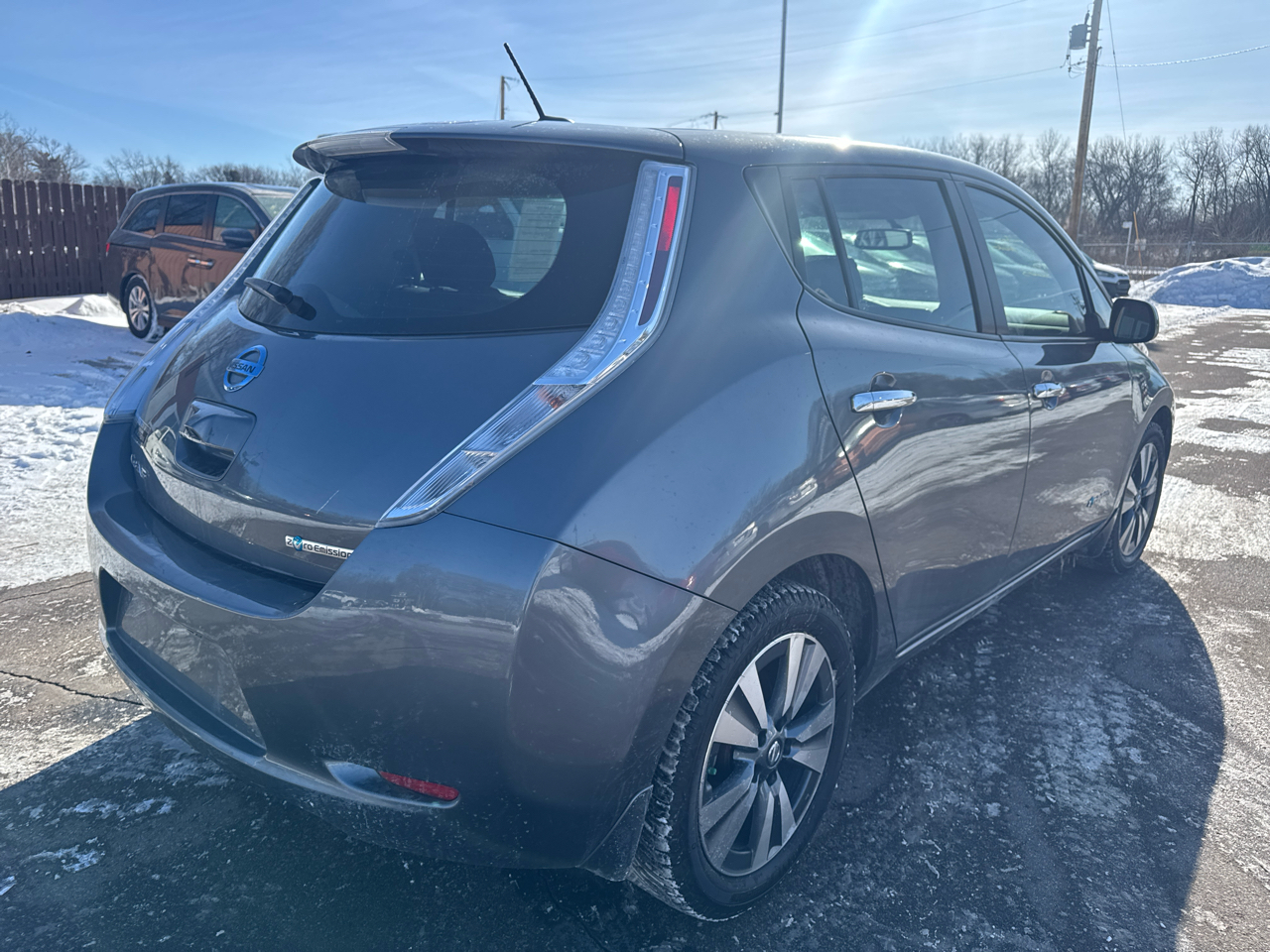 Nissan Leaf 4dr HB SL 2016