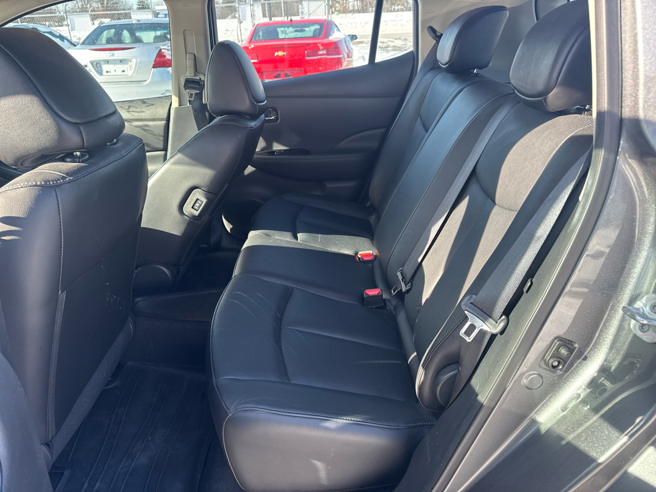 Nissan Leaf 4dr HB SL 2016