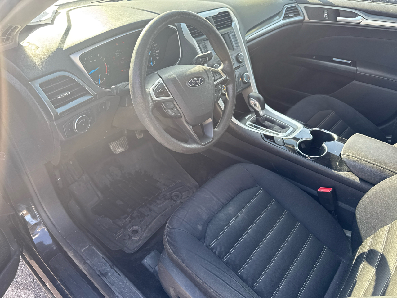 Ford Fusion 4dr Sdn SE FWD 2014