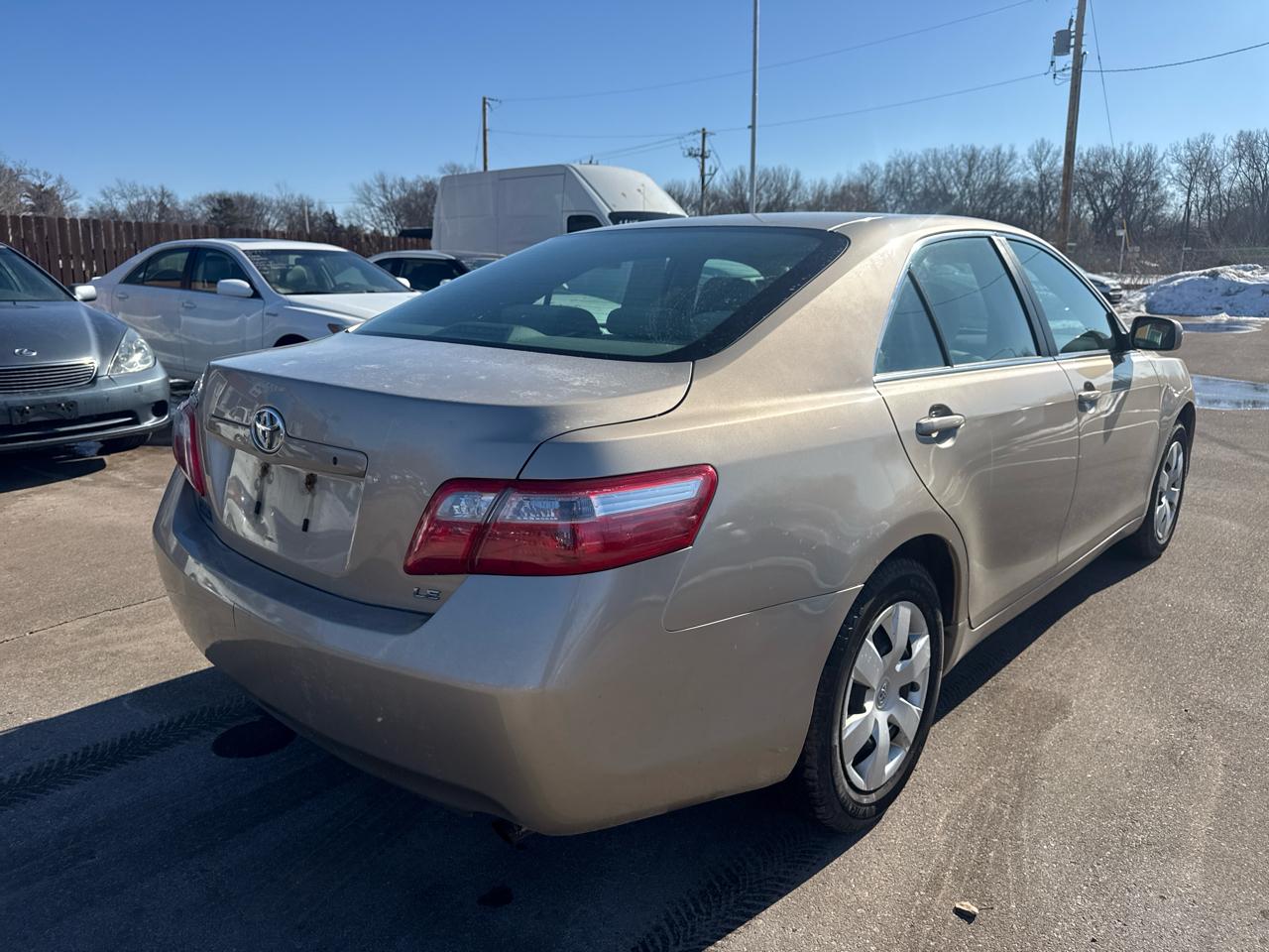 Toyota Camry 4dr Sdn I4 Man LE (Natl) 2008