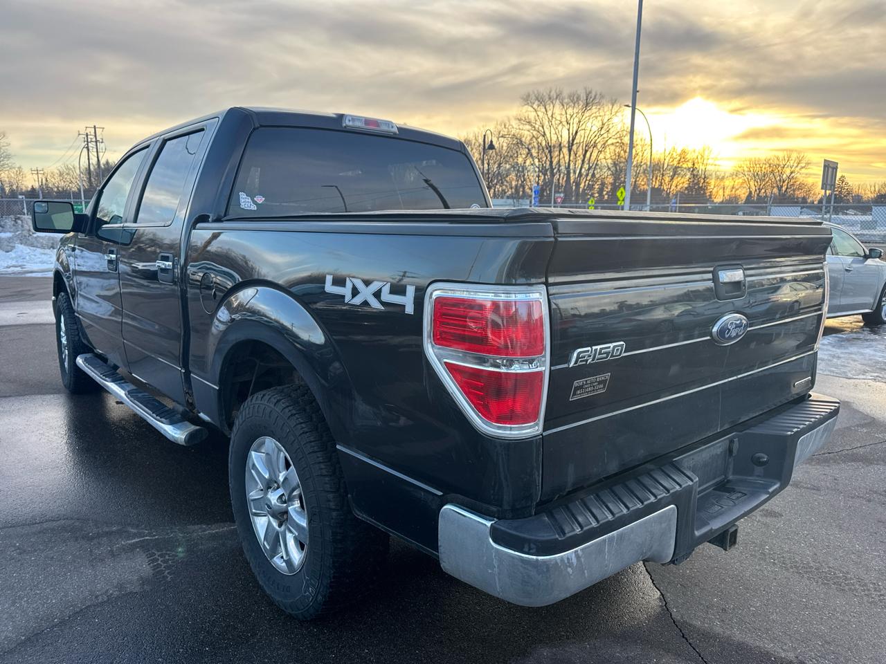 Ford F-150 4WD SuperCrew 145" Platinum 2014