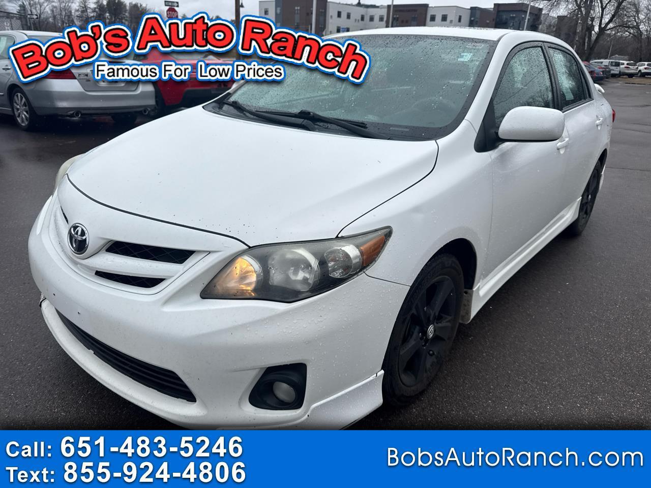 Toyota Corolla 4dr Sdn Auto LE (Natl) 2012