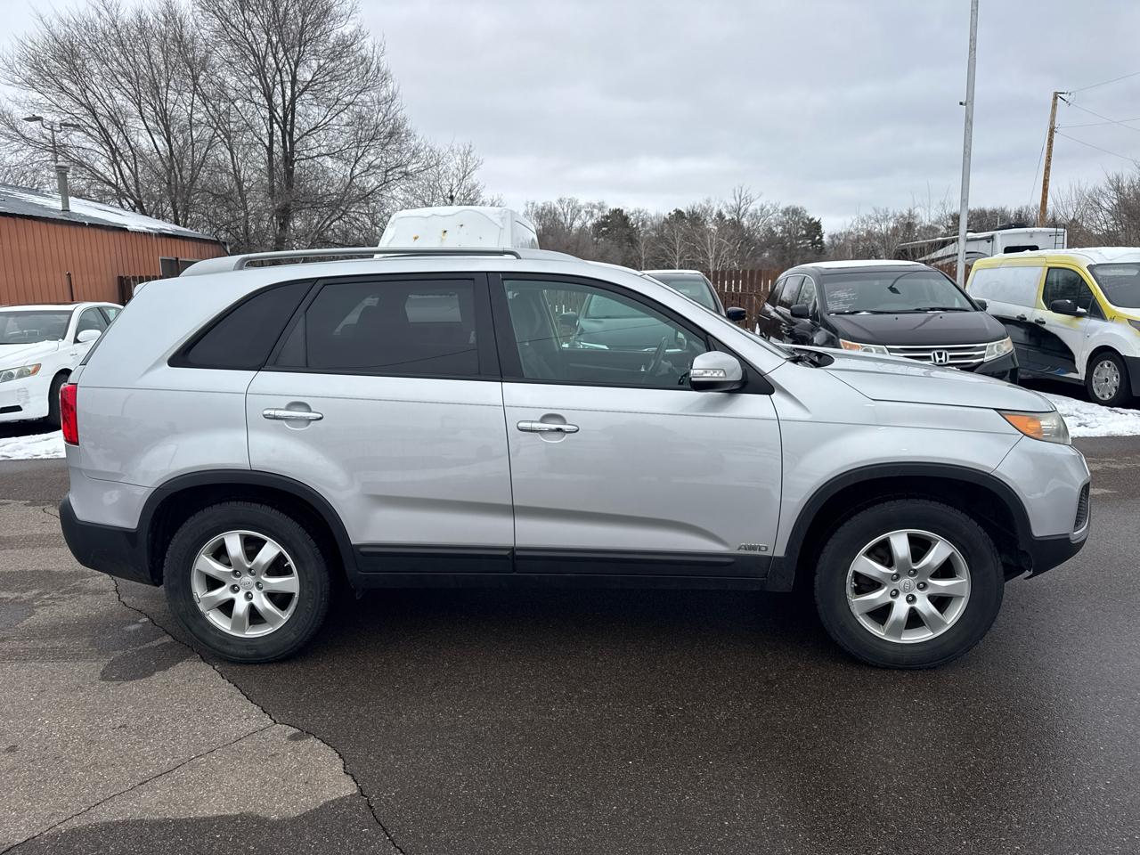 Kia Sorento AWD 4dr V6 LX 2011