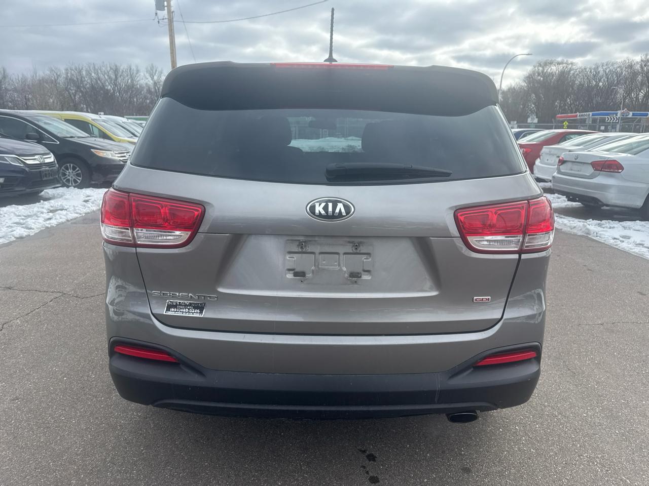 Kia Sorento FWD 4dr 2.4L L 2016