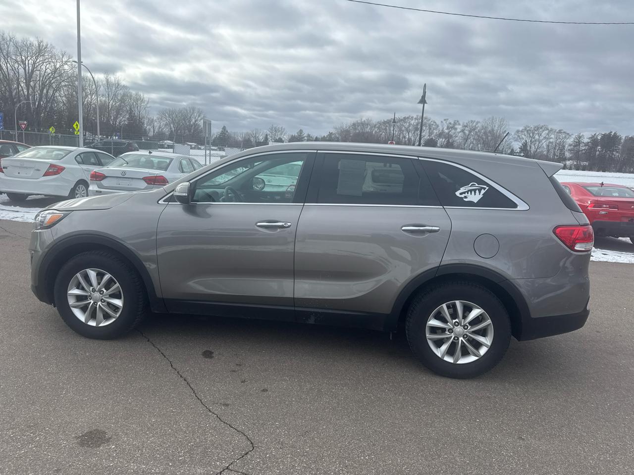 Kia Sorento FWD 4dr 2.4L L 2016