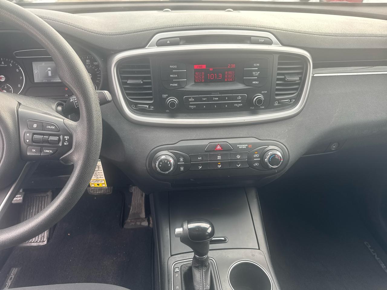 Kia Sorento FWD 4dr 2.4L L 2016