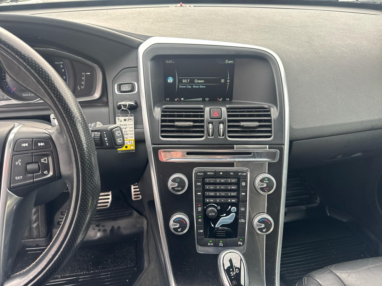 Volvo XC60 AWD 4dr T6 Drive-E R-Design 2016