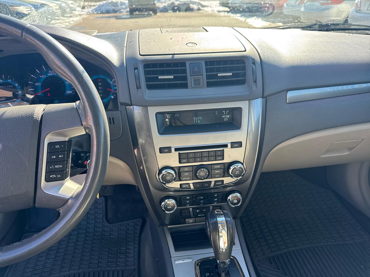 Ford Fusion 4dr Sdn SEL FWD 2011