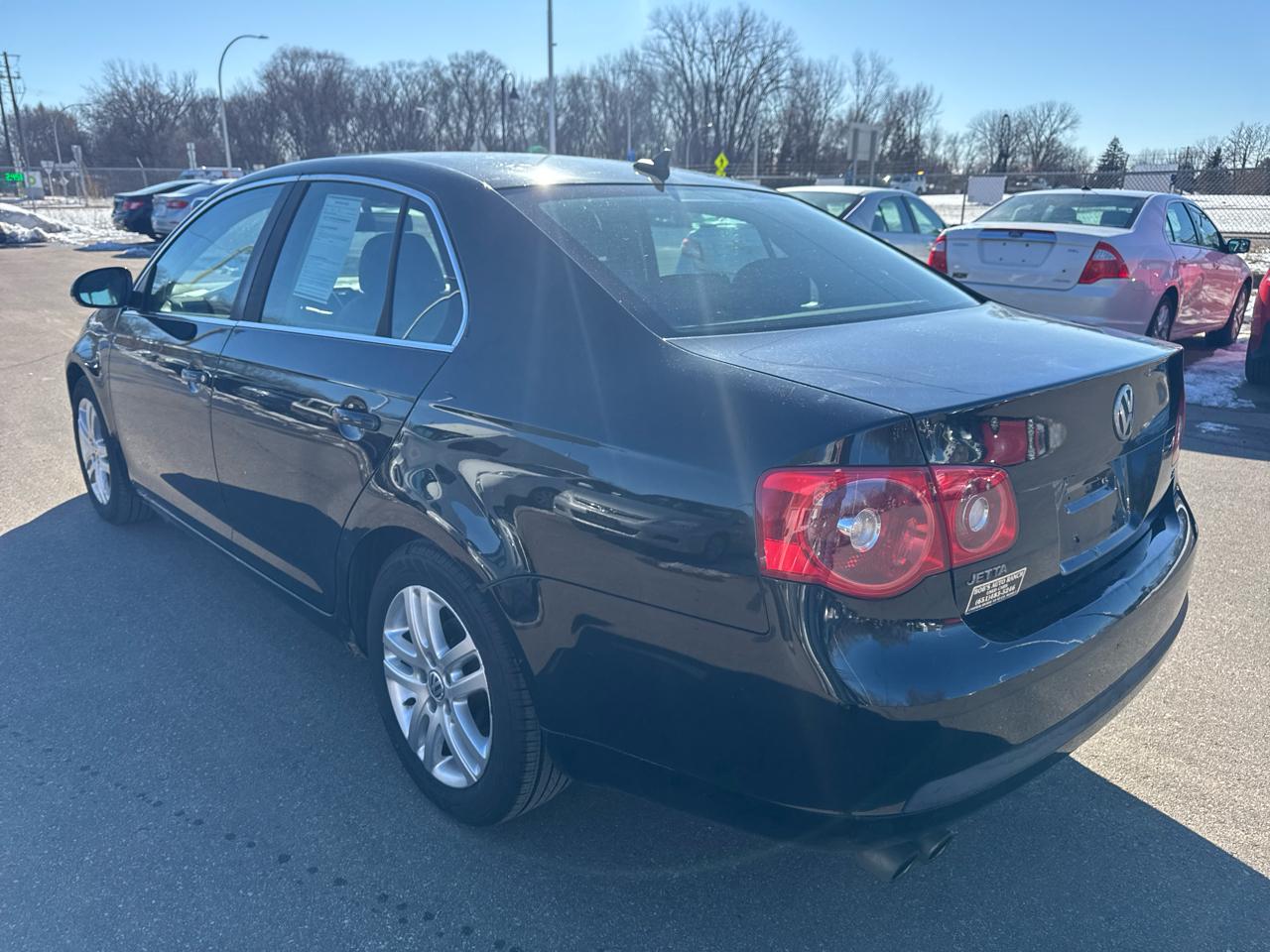Volkswagen Jetta Sedan 4dr Auto 2.5 2007
