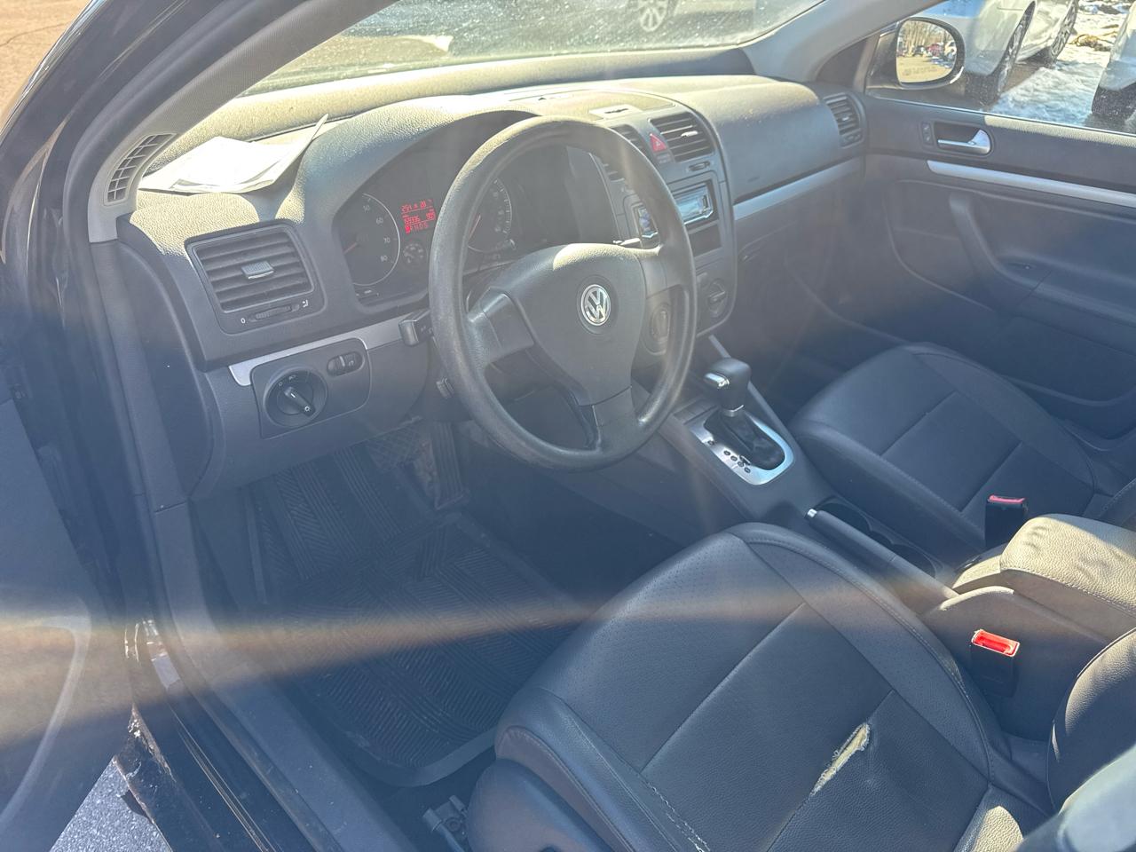 Volkswagen Jetta Sedan 4dr Auto 2.5 2007