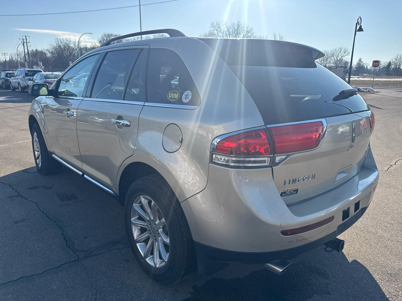 Lincoln MKX AWD 4dr 2011