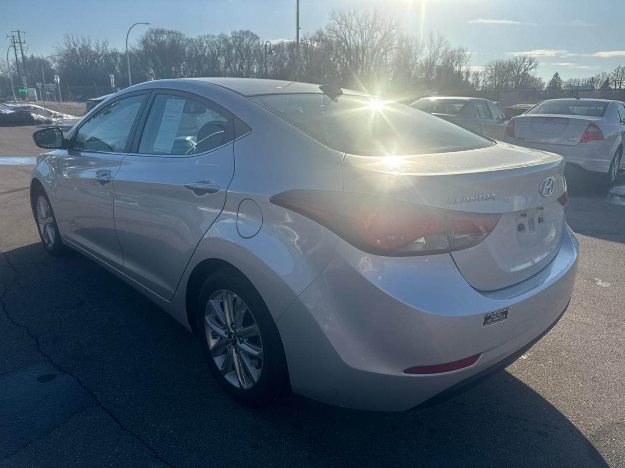 Hyundai Elantra 4dr Sdn Auto SE (Alabama Plant) 2015