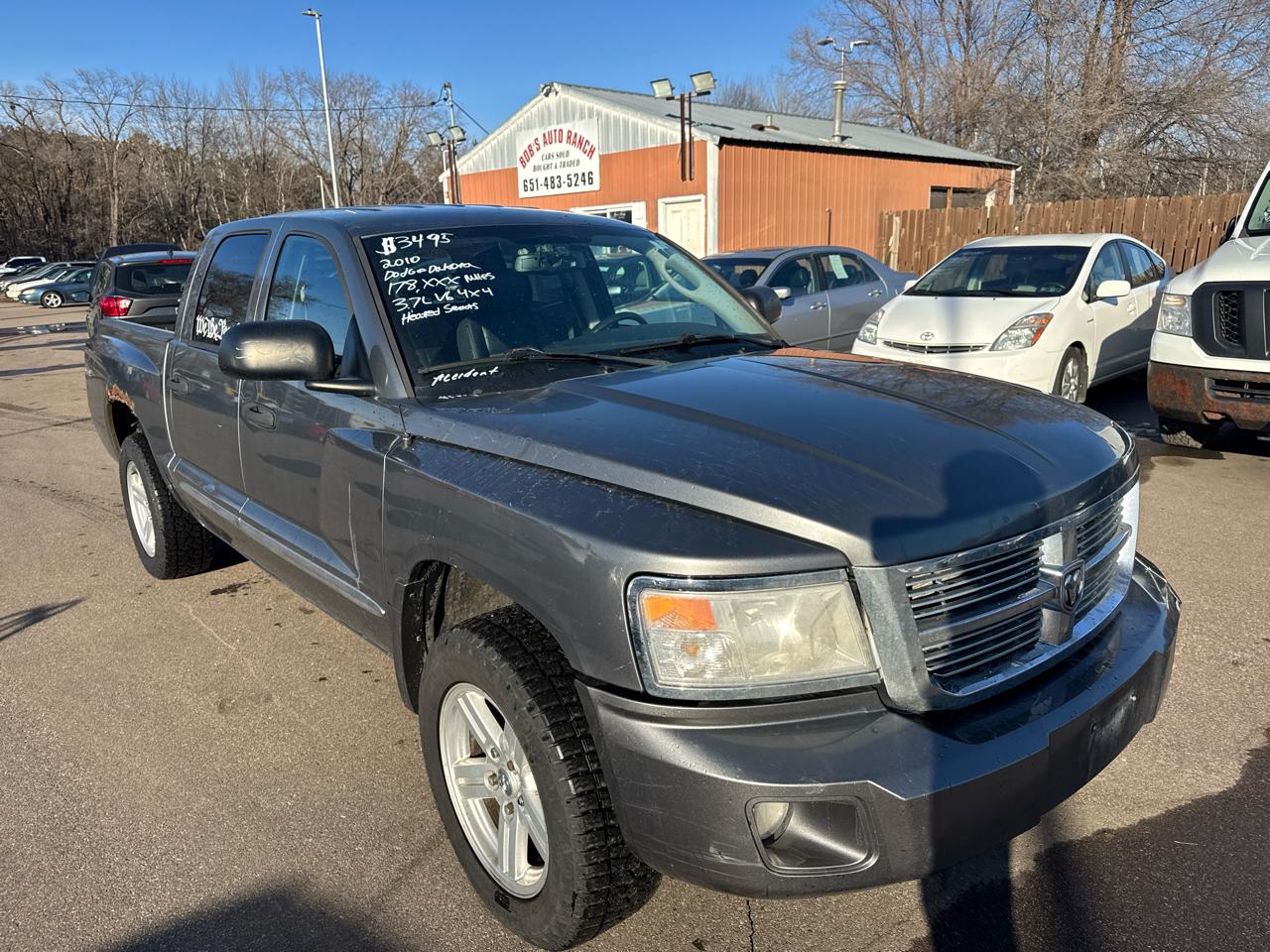 Dodge Dakota 4WD Crew Cab Laramie 2010