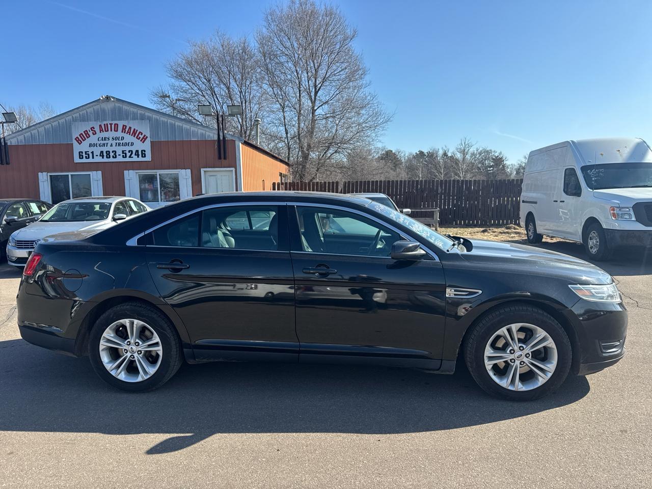 Ford Taurus 4dr Sdn SEL AWD 2014