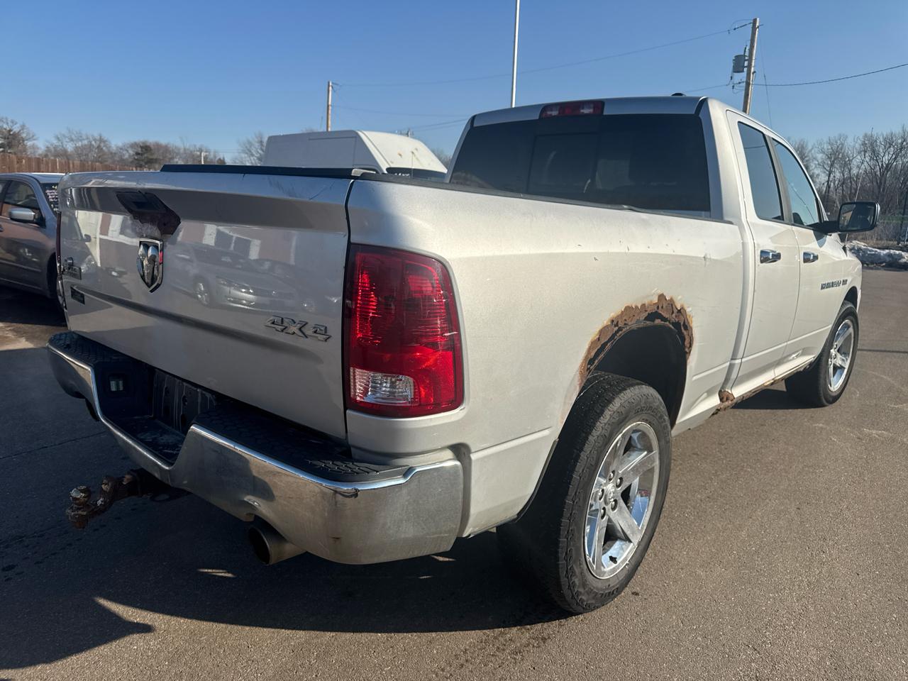 RAM 1500 4WD Quad Cab 140.5" Big Horn 2012