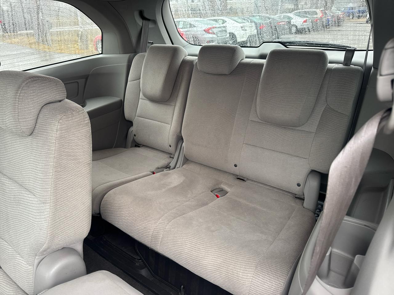 Honda Odyssey 5dr EX 2012