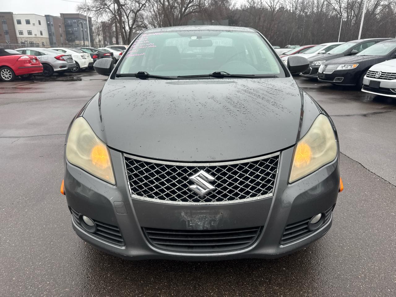 Suzuki Kizashi 4dr Sdn CVT AWD GTS 2010
