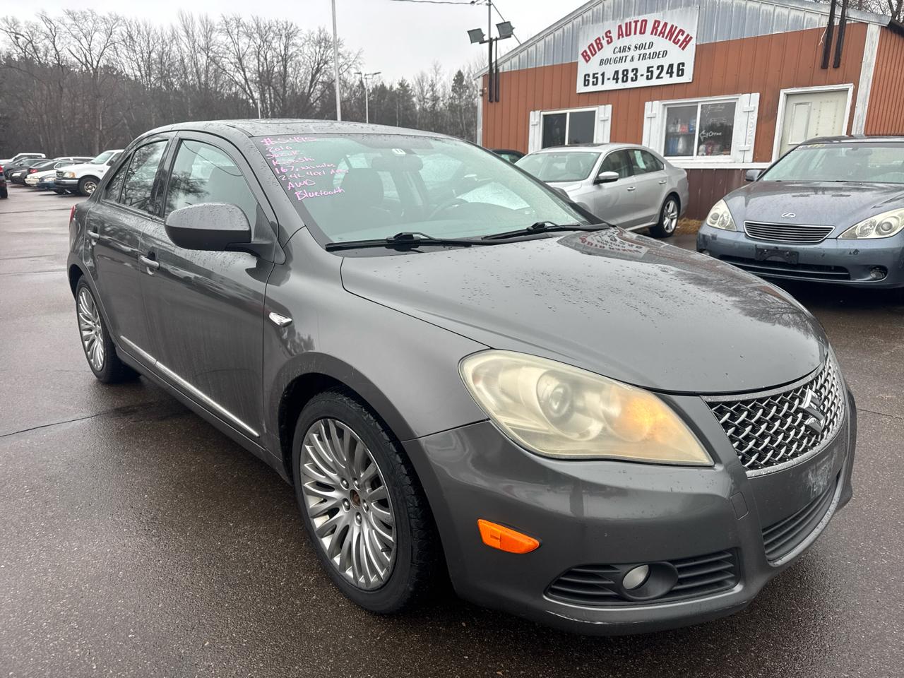 Suzuki Kizashi 4dr Sdn CVT AWD GTS 2010