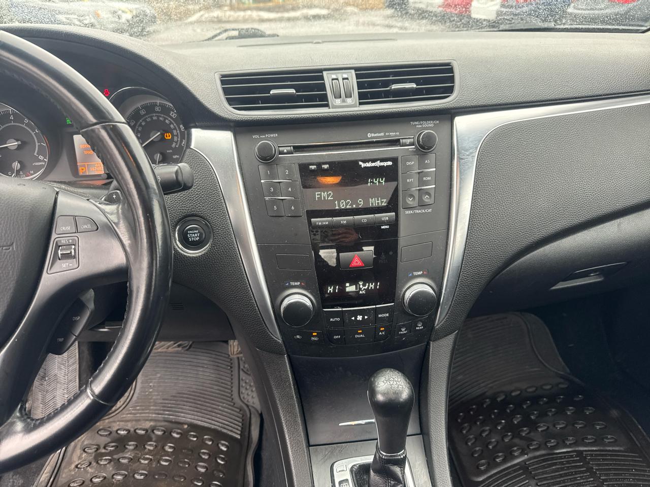 Suzuki Kizashi 4dr Sdn CVT AWD GTS 2010