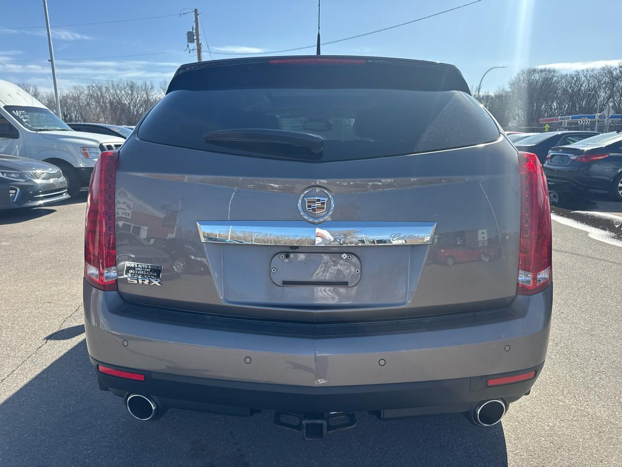 Cadillac SRX FWD 4dr Luxury Collection 2011