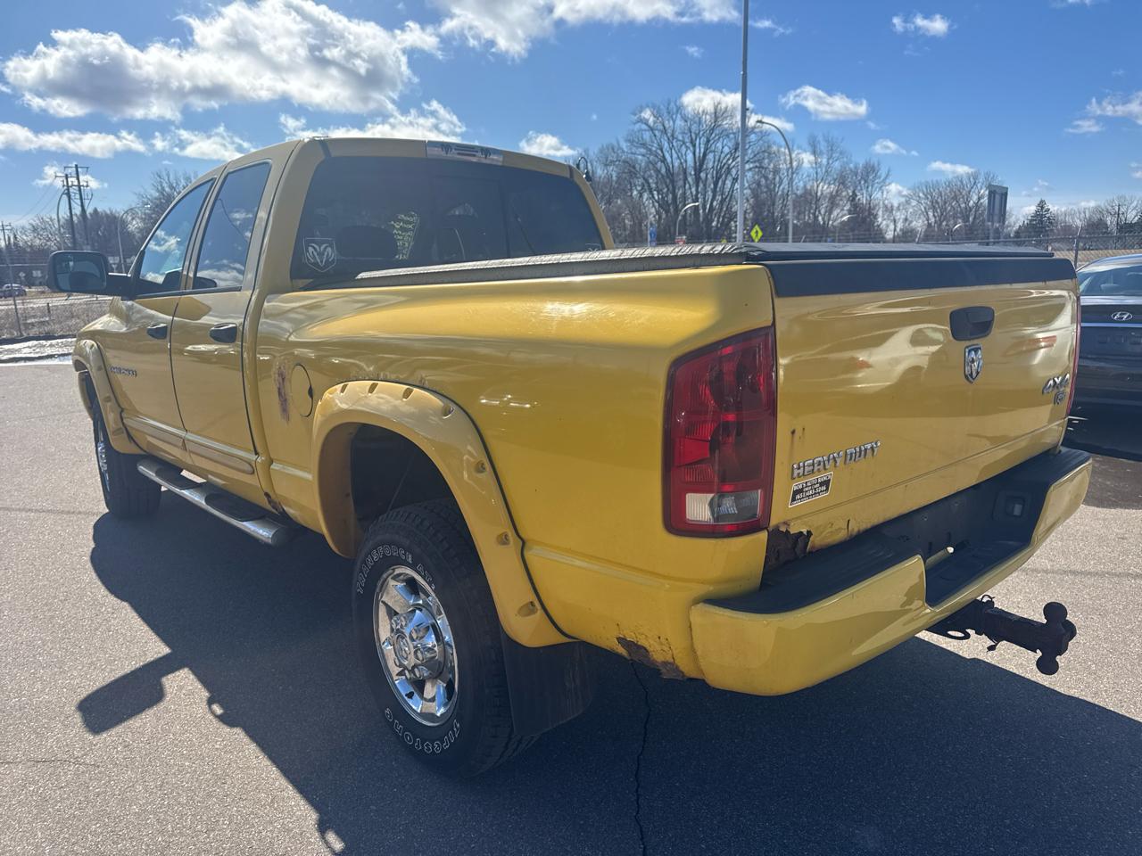 Dodge Ram 2500 4dr Quad Cab 140.5" WB 4WD SLT 2005