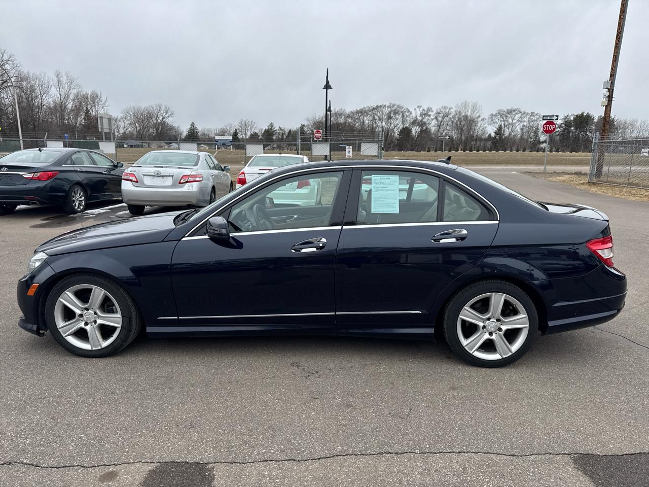 Mercedes-Benz C-Class 4dr Sdn C 300 Sport 4MATIC 2011