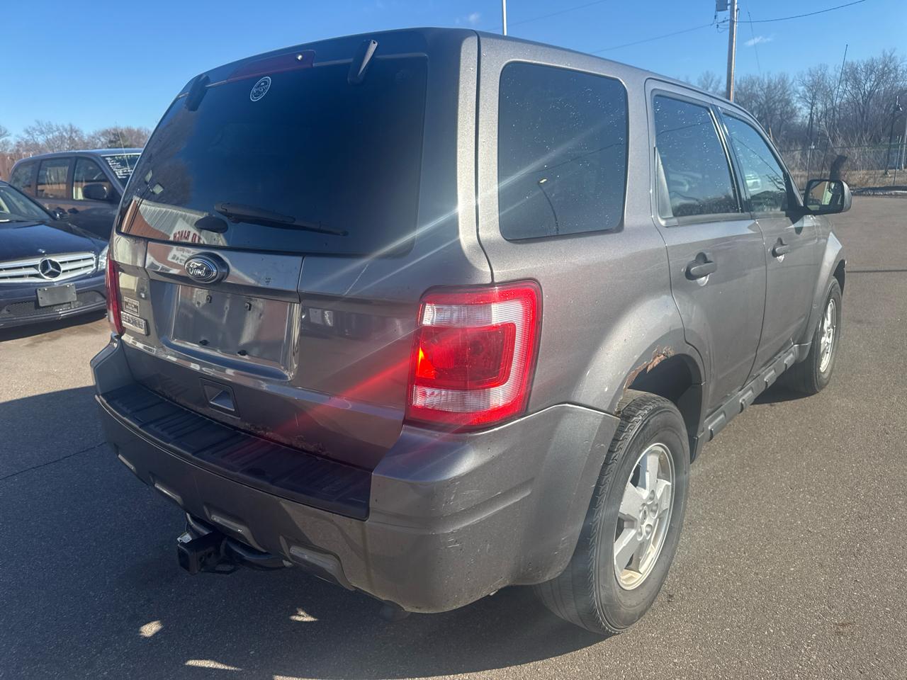 Ford Escape FWD 4dr XLS 2011